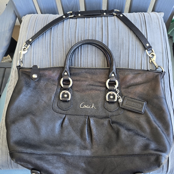 Coach Handbags - Coach Y2K June 1998 Great Condition Black Leather Tote Bag Purple Silk Inerior